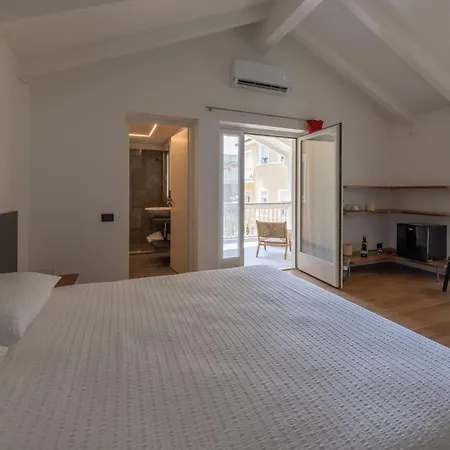 La Barchessa Loft & Rooms - Free Parking Trento Exterior photo
