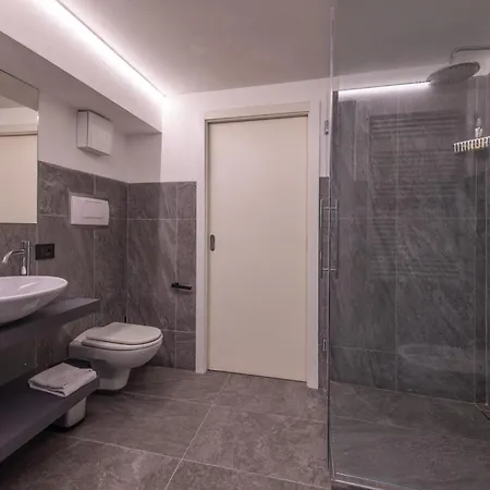 La Barchessa Loft & Rooms - Free Parking Trento Exterior photo